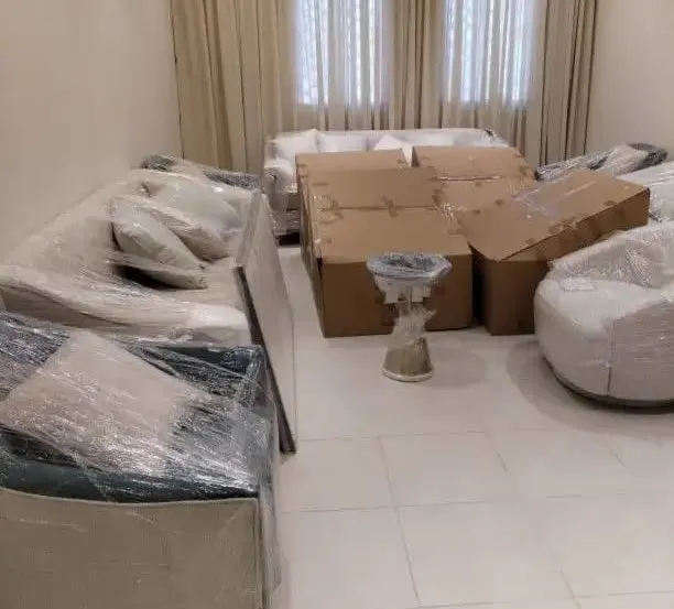 فك وتركيب الأثاث